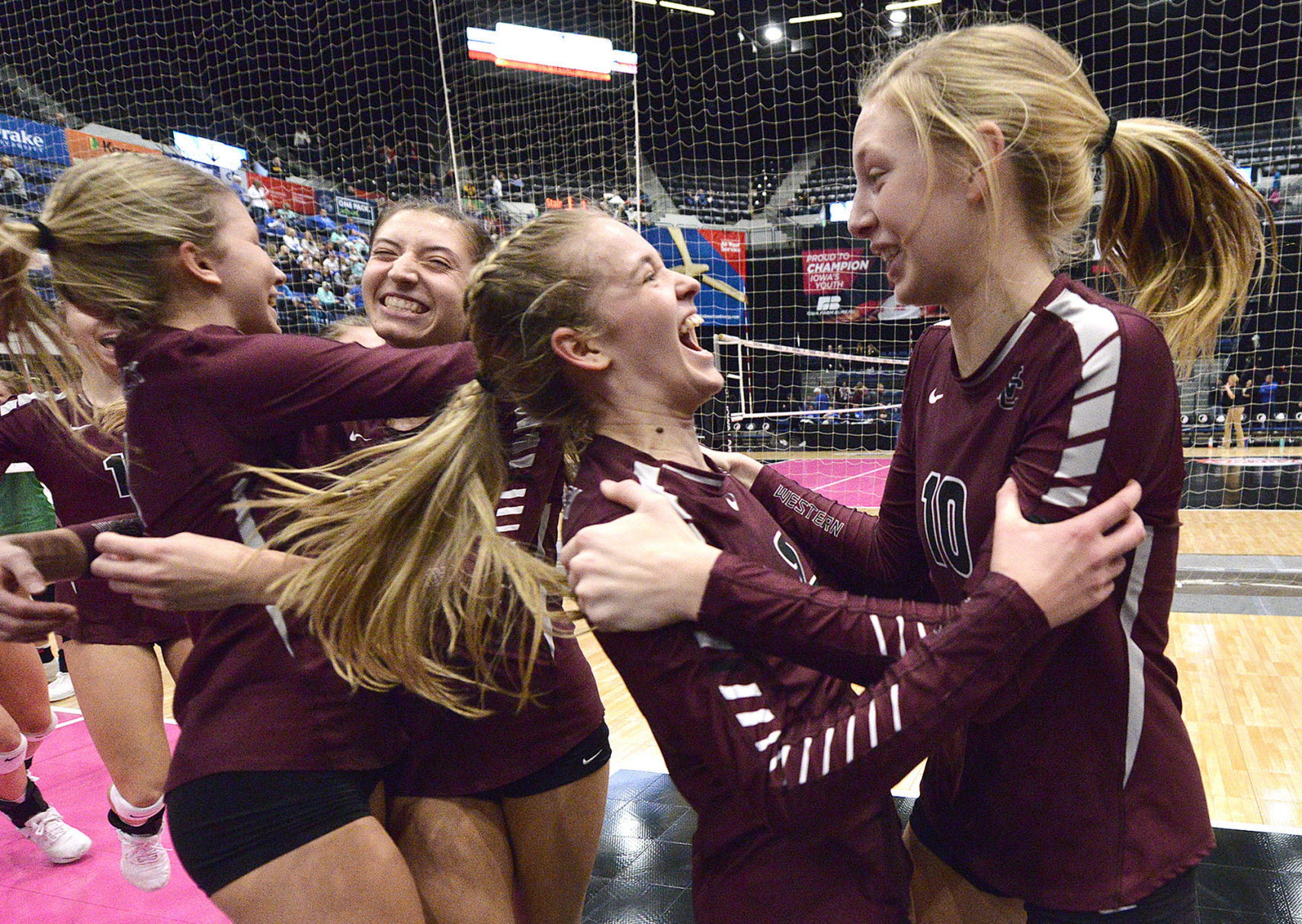 Western Christian vs Osage state volleyball